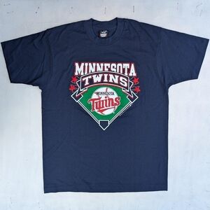 Vintage 90s Minnesota Twins graphic T shirt Deadstock 1988 Screen Stars MLB